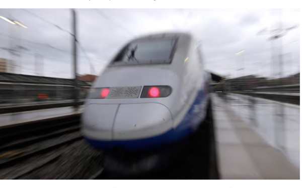 High-speed rail line with 300 km/h trains will run between Toronto and Quebec City, Trudeau announces