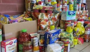 London Cares Curb Hunger food drive launched